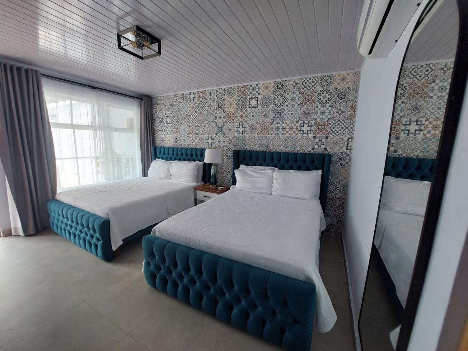 Hotel Mono Azul 奎波斯城 外观 照片