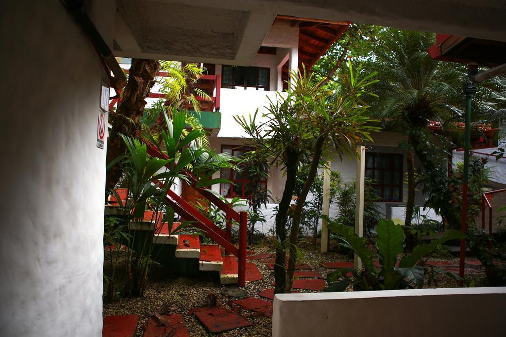 Hotel Mono Azul 奎波斯城 外观 照片